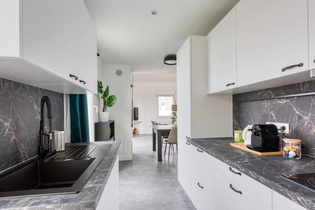 Premium Flat 6 People With Billard And Terrace Stade De France Saint-Denis  Eksteriør bilde