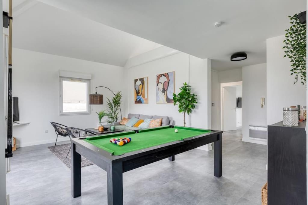Premium Flat 6 People With Billard And Terrace Stade De France Saint-Denis  Eksteriør bilde